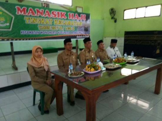 To form an independent pilgrims KUA Wononerto do Manasik Hajj, in the Branch Office Hall Wonomerto 
